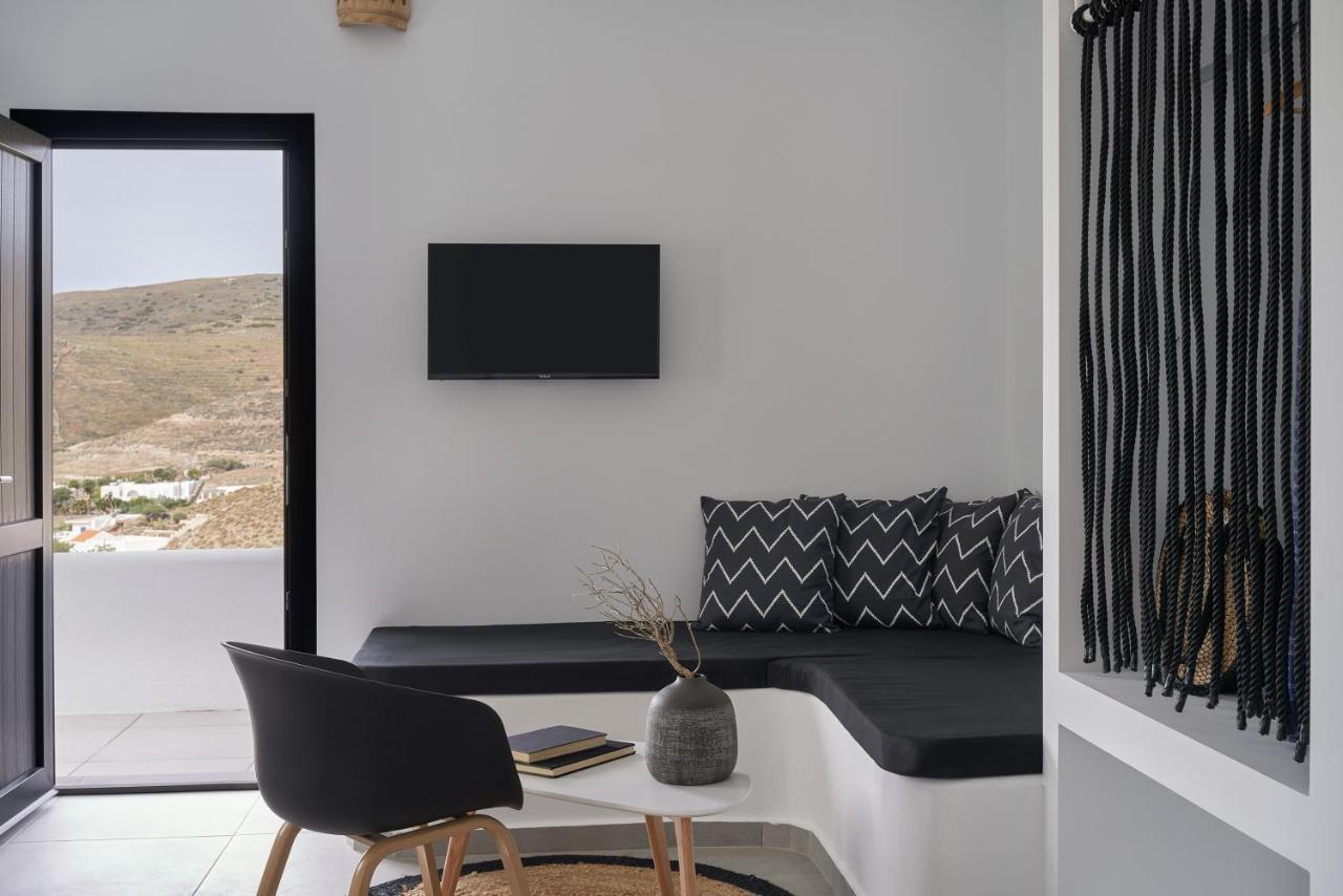The Thermia Suites Kíthnos Exteriör bild